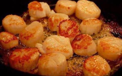 Traditional Newfoundland Pan Seared Scallops with Fresh Tarragon Recipe